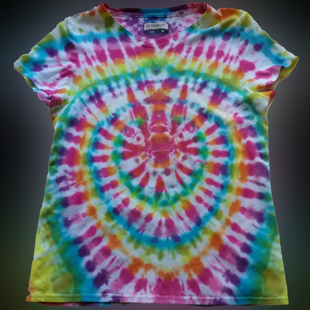 Electric Lobster Rainbow Tie-Dye, size XL